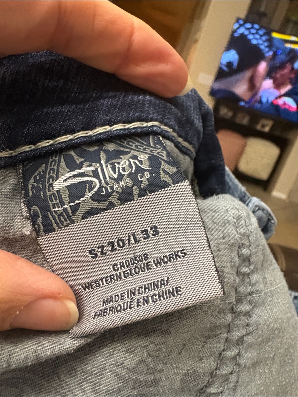 Silver Jeans Women's Classic Blue Boot Cut - Picture 13 of 14